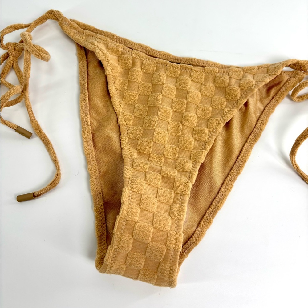 Triangl terry check string bikini bottoms Medium tan cheeky NWOT